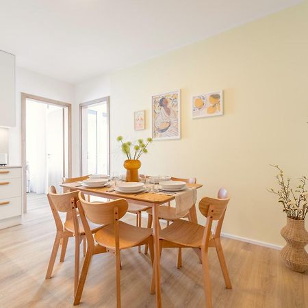 Bright 2Br - 4Th Floor, Balcony, Free Parking By Gravity Prague Apartment Bagian luar foto